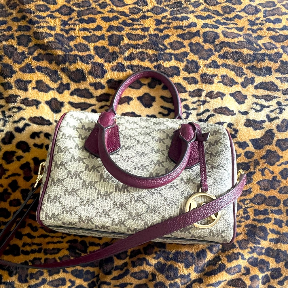 ❌SOLD❌Mk Handbag❤️